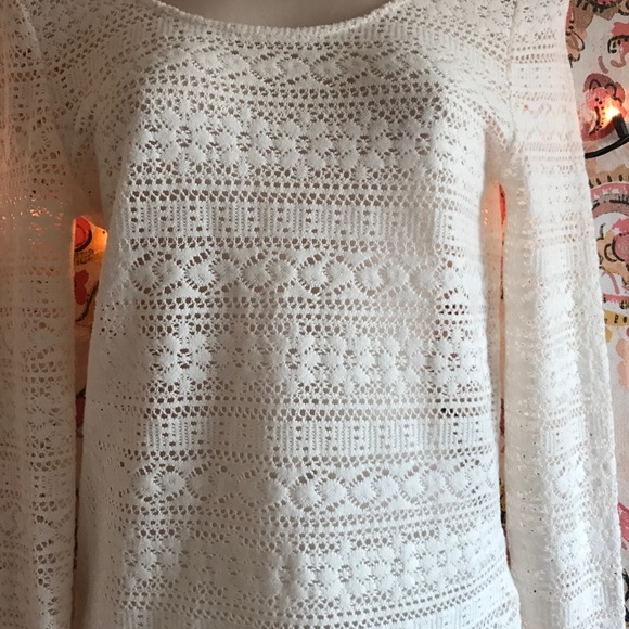 American Eagle Lace Long Sleeve - Picture 3 of 6